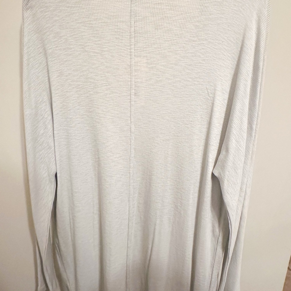 White Cardigan - Picture 4 of 4